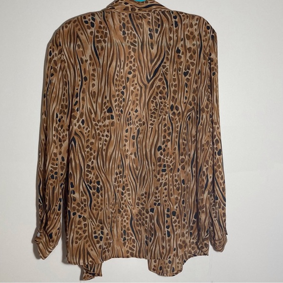 [NOT MICHAEL] Jordan Animal Print Blouse & Camisole Set | Vintage | Flowy - Picture 5 of 13